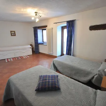 La Casa Dei Tre Gufetti בית נופש *